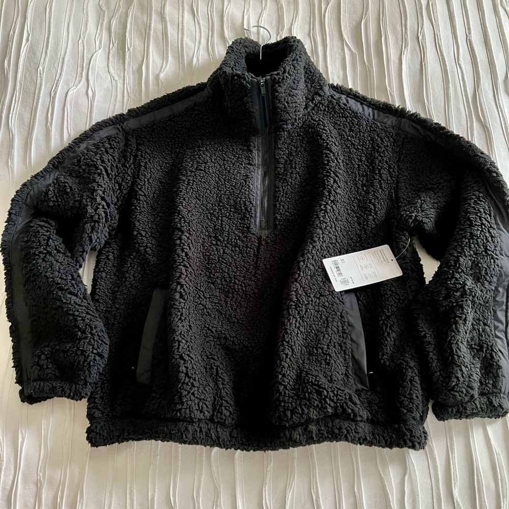 🚫SOLD🚫 Sz Med Athleta Fleece Pullover